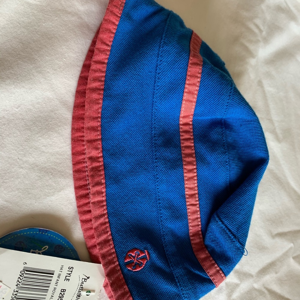Beetle Thread infant hat - 12-18 month.